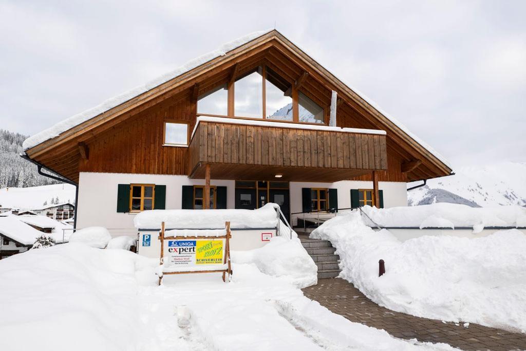 Chalet Zur Rose Berwang Exteriör bild