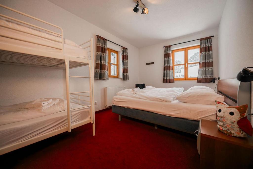 Chalet Zur Rose Berwang Exteriör bild