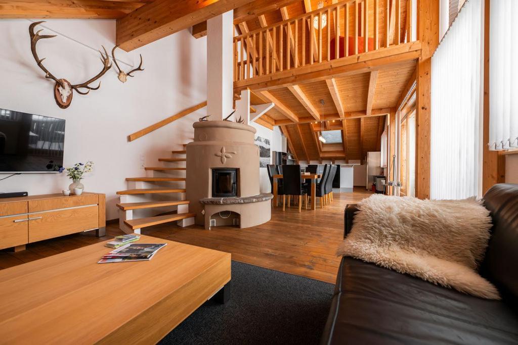 Chalet Zur Rose Berwang Exteriör bild