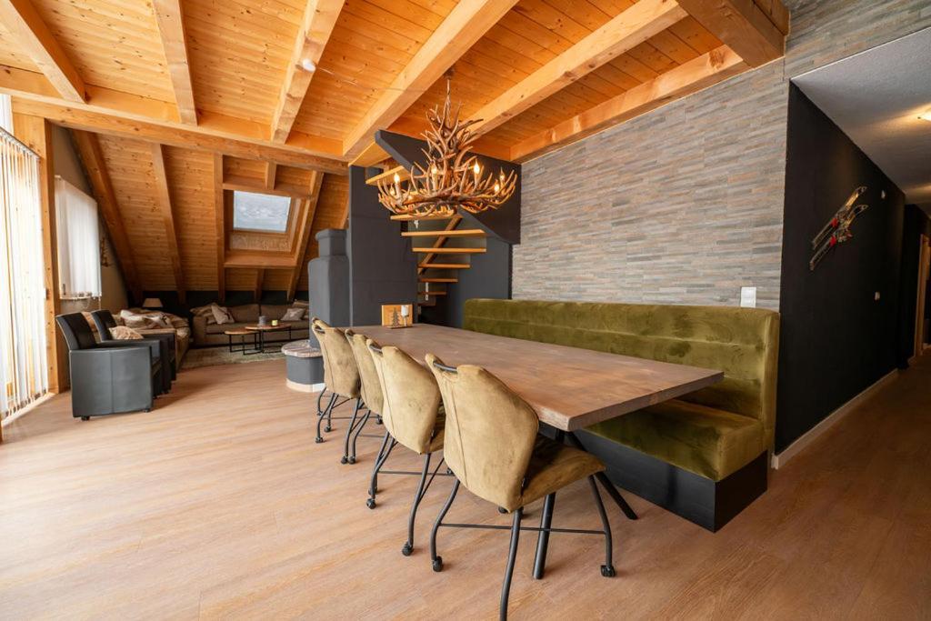Chalet Zur Rose Berwang Exteriör bild