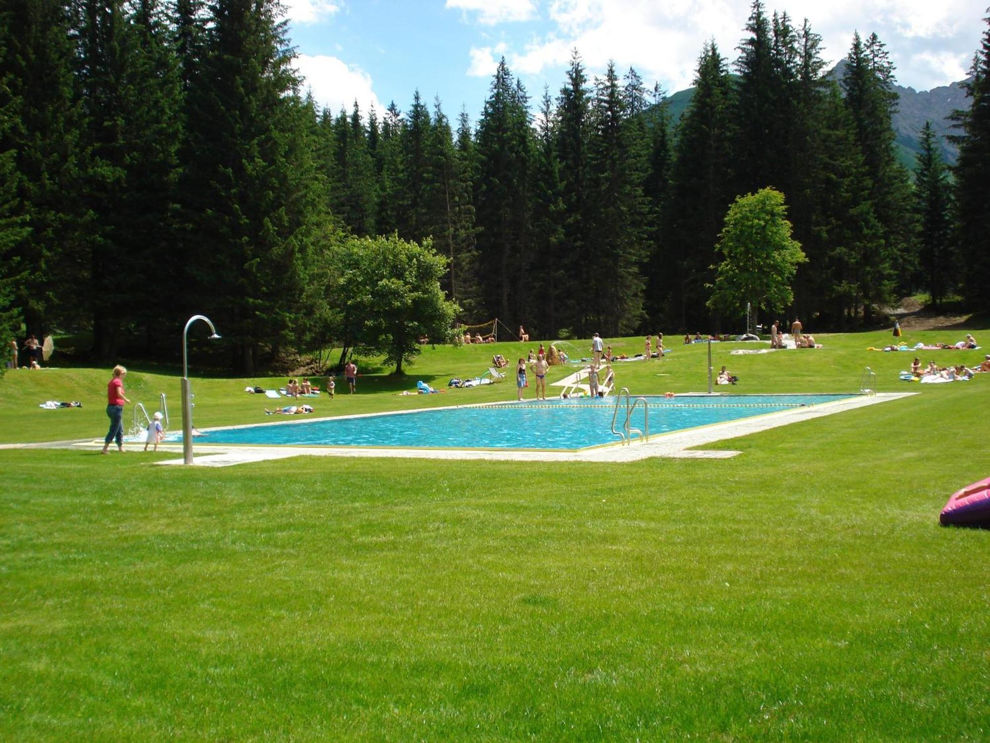 Chalet Zur Rose Berwang Exteriör bild